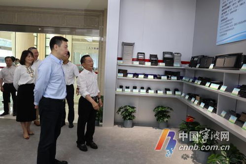 湯飛帆調研北侖海曙經濟穩進提質工作，工藝品銷售助力產業發展